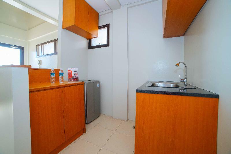 Reddoorz Plus Near Capitol Commons Pasig City Exterior foto
