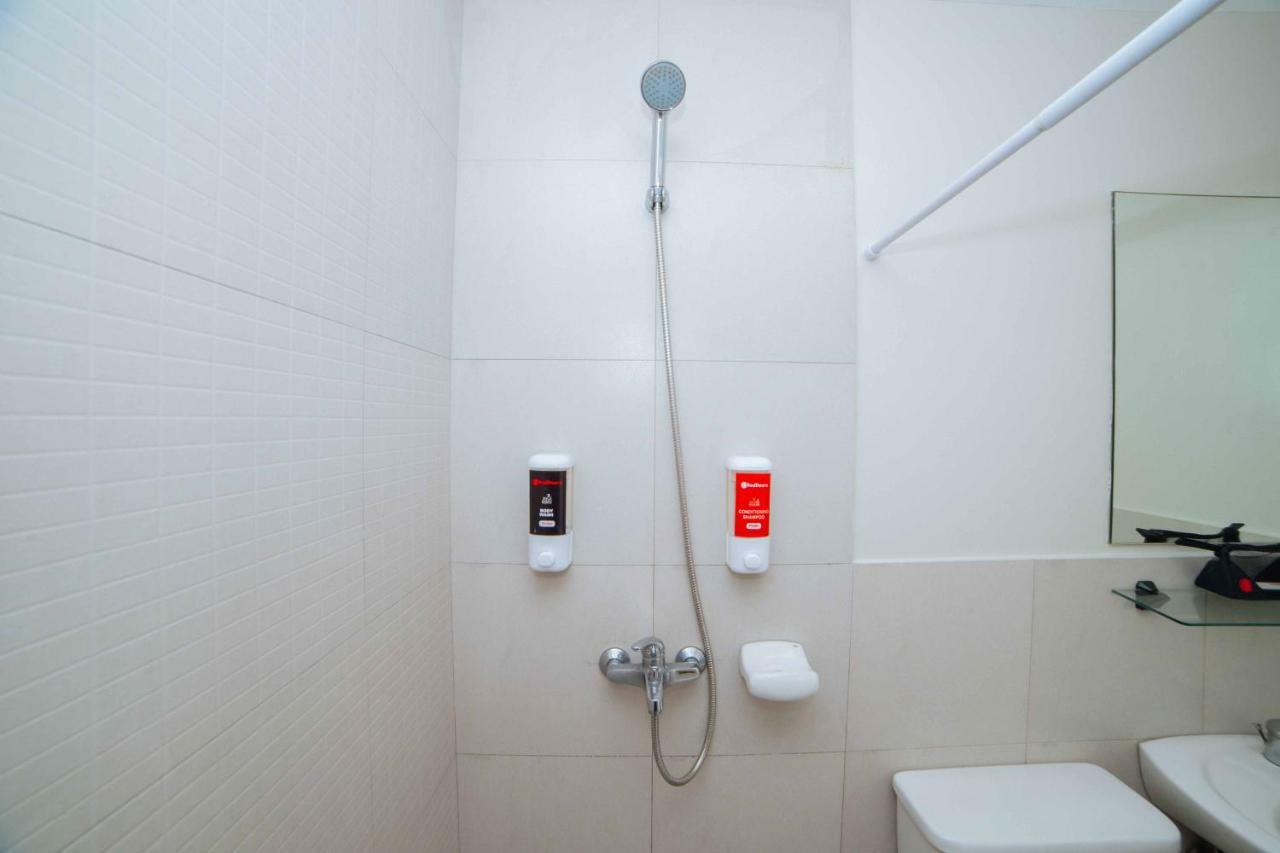 Reddoorz Plus Near Capitol Commons Pasig City Exterior foto