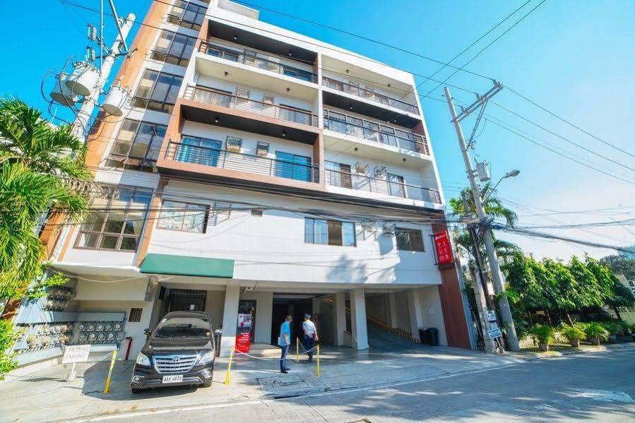 Reddoorz Plus Near Capitol Commons Pasig City Exterior foto